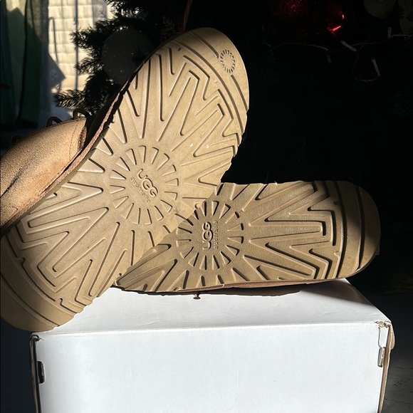 UGG Tan Suede Chukka Boots - Picture 4 of 6